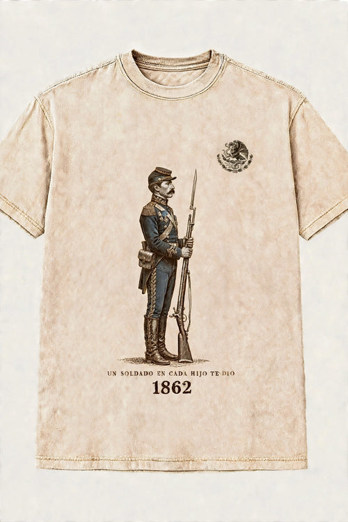 UN SOLDADO EN CADA HIJO TE DIO — 1862 Puebla Tee | Stone Wash Beige